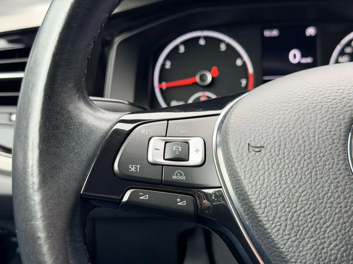 1.0 TSI Comfortline | Led | Airco | Navigatie | PDC | Dealer Onderhouden