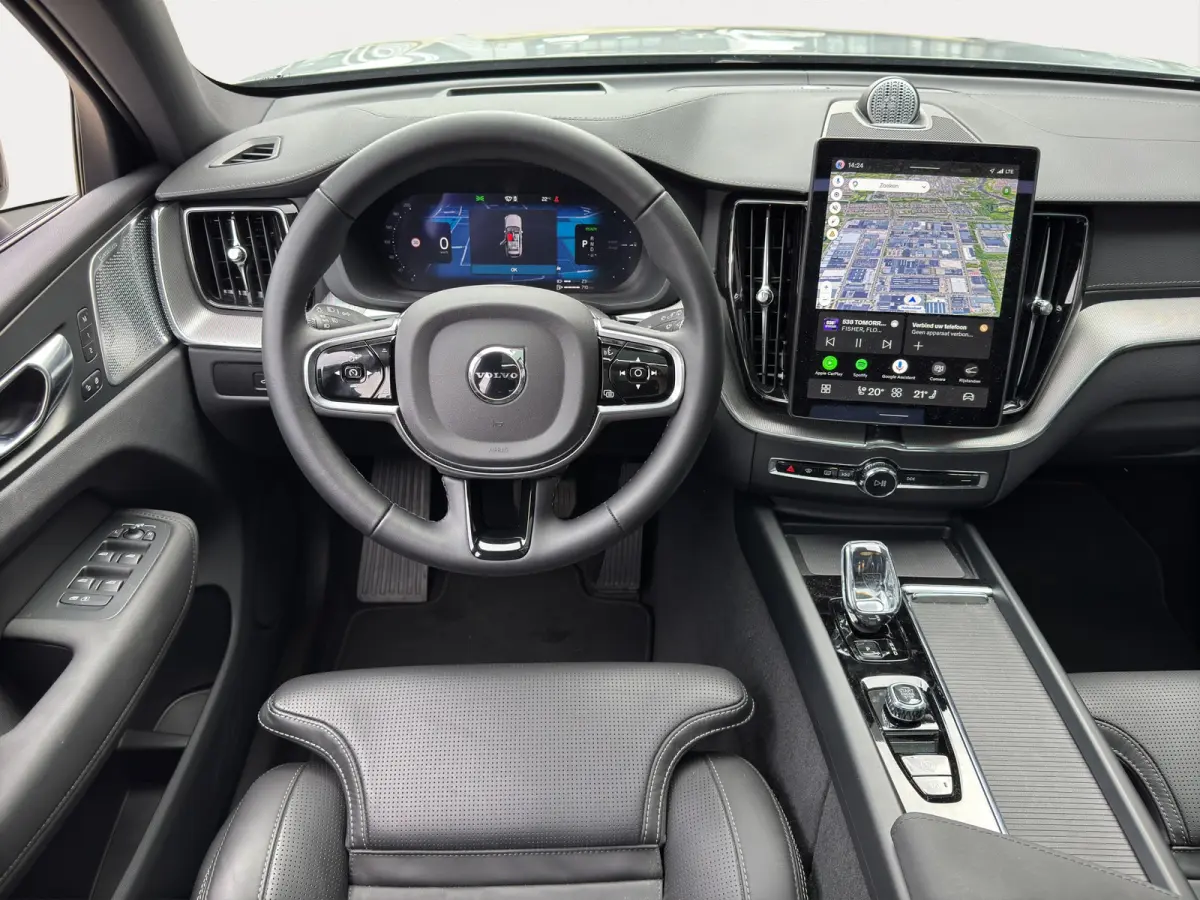 MY27 T8 Plug-in hybrid AWD Ultra Black Edition Executive | Trekhaak | Bowers & Wilkins audio | 22'' Velgen | Stoel ventilatie en massage | 360 camera