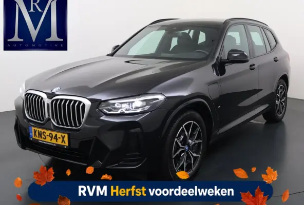 xDrive30e VAN: 40.900,- VOOR: 38.877,- UW HERFSTVOORDEEL: 2.023,- M-SPORT| DEALER ONDERHOUDEN| CAMERA| ELEKTRISCHE ACHTERKLEP| APPLE CARPLAY| RIJKLAARPRIJS
