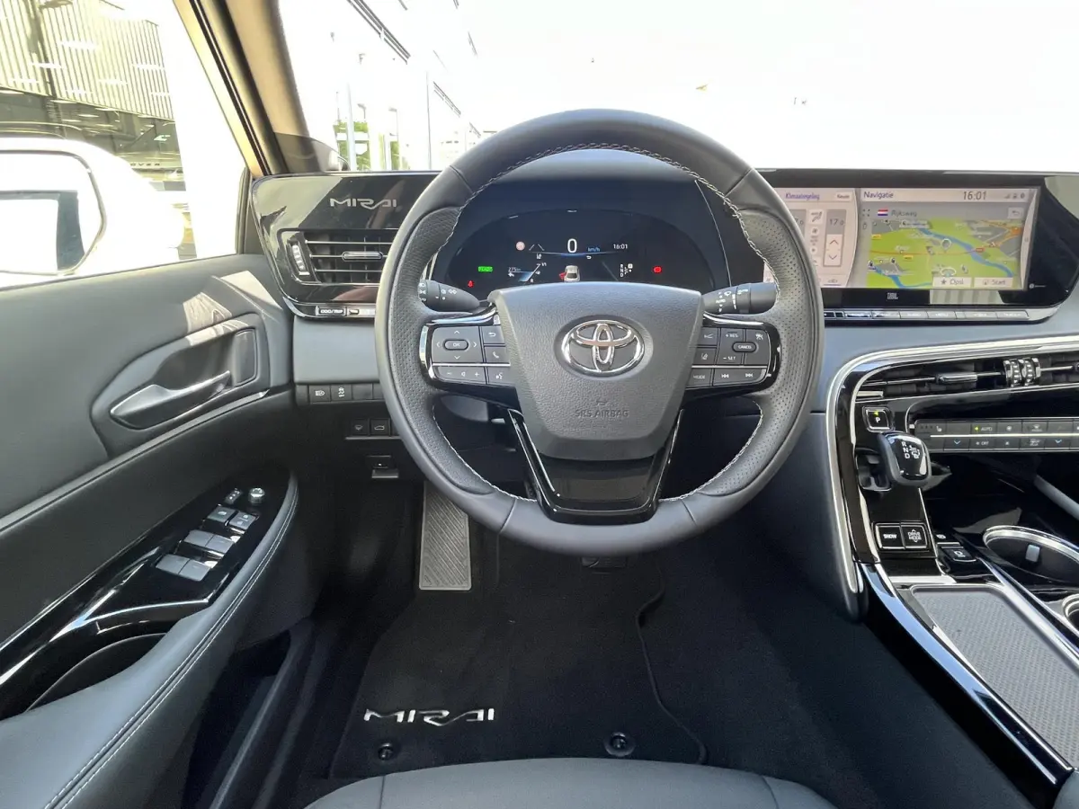 Dynamic | Nieuwe auto! | /Adapt.Cruise/Clima/Camera/Elektr.Stoelverst./Stoelverw.