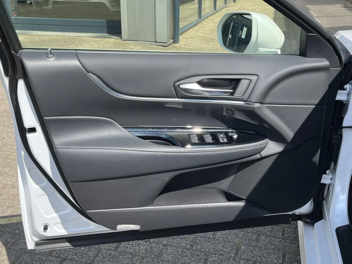 Dynamic | Nieuwe auto! | /Adapt.Cruise/Clima/Camera/Elektr.Stoelverst./Stoelverw.