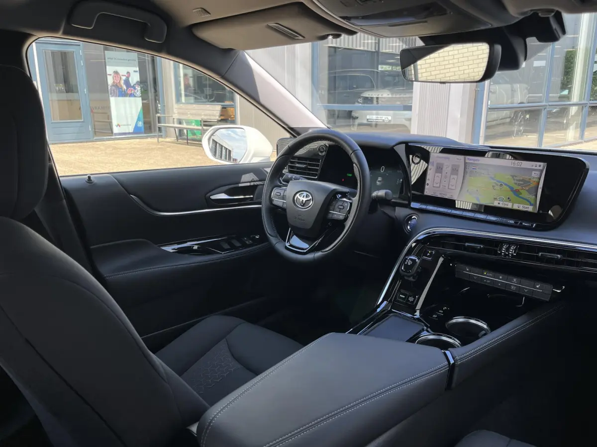 Dynamic | Nieuwe auto! | /Adapt.Cruise/Clima/Camera/Elektr.Stoelverst./Stoelverw.