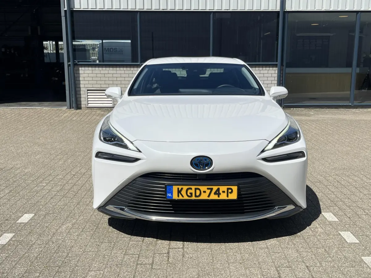 Dynamic | Nieuwe auto! | /Adapt.Cruise/Clima/Camera/Elektr.Stoelverst./Stoelverw.