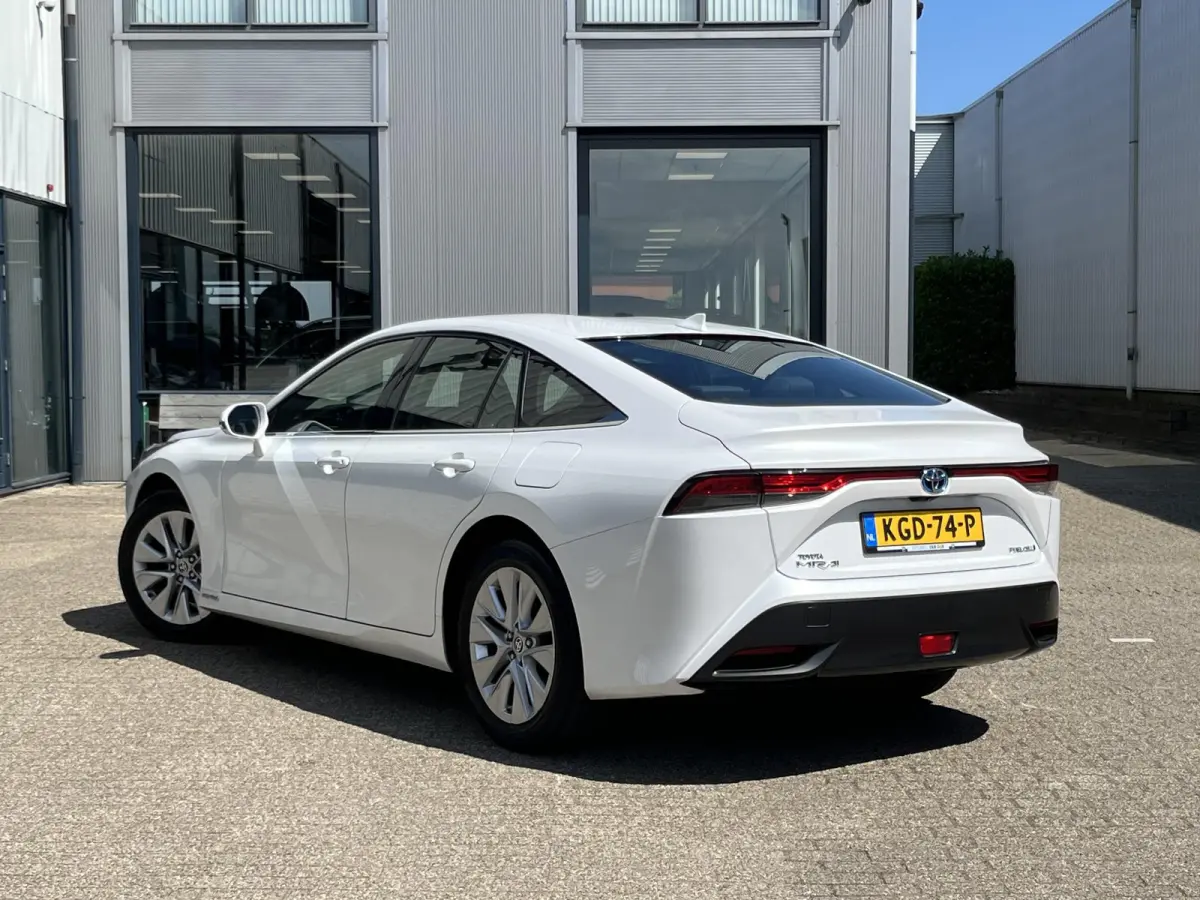 Dynamic | Nieuwe auto! | /Adapt.Cruise/Clima/Camera/Elektr.Stoelverst./Stoelverw.