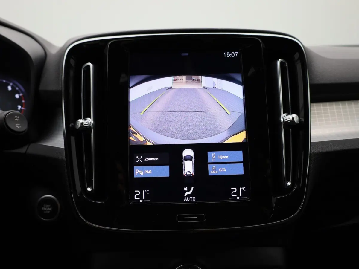 1.5 T3 Business Pro FULL MAP NAVI- APPLE/ANDROID CARPLAY- LM VELGEN 18"- LED LAMPEN