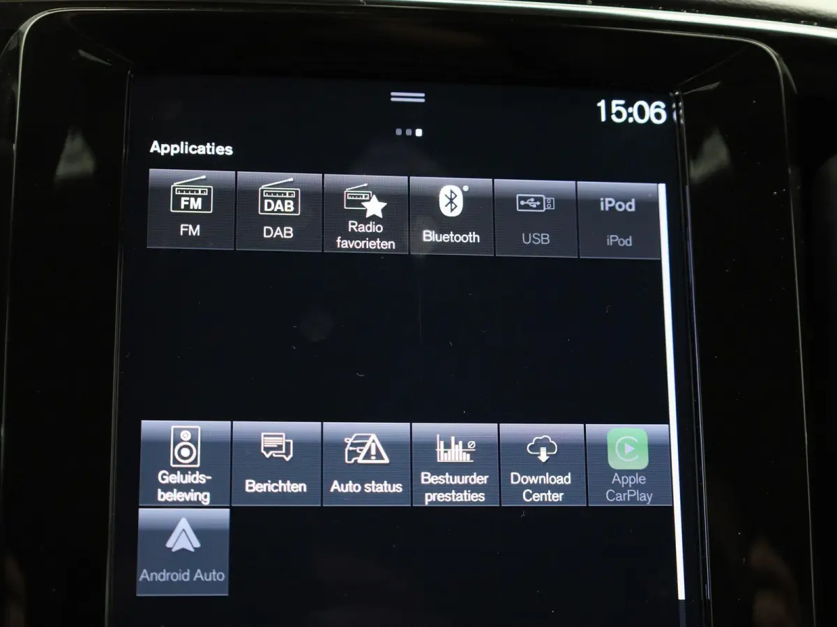 1.5 T3 Business Pro FULL MAP NAVI- APPLE/ANDROID CARPLAY- LM VELGEN 18"- LED LAMPEN
