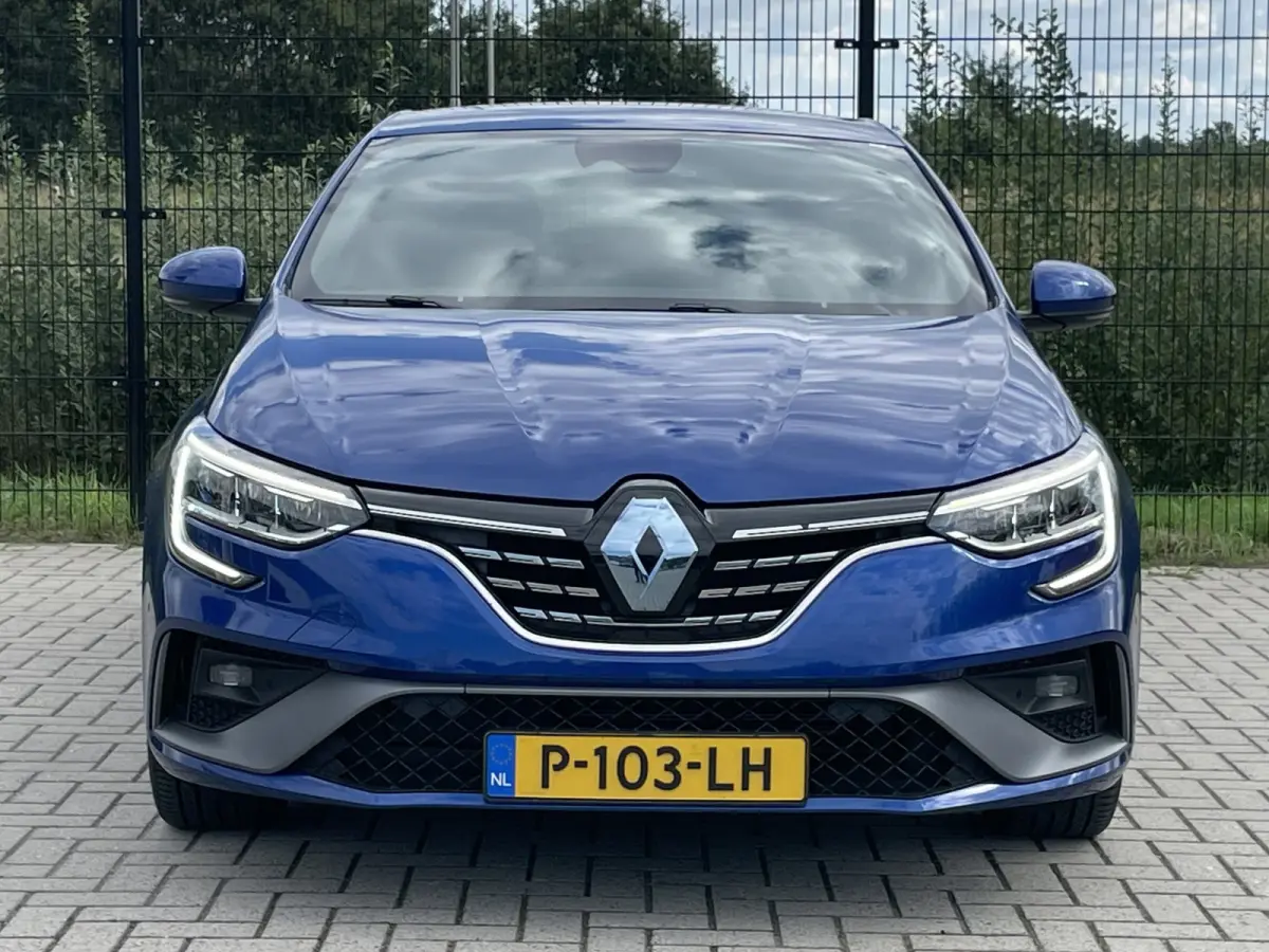 1.6 Plug-In Hybrid 160 R.S. Line | Camera | PDC | Keyless |