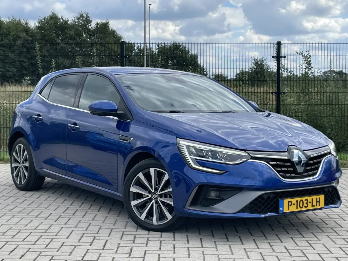1.6 Plug-In Hybrid 160 R.S. Line | Camera | PDC | Keyless |