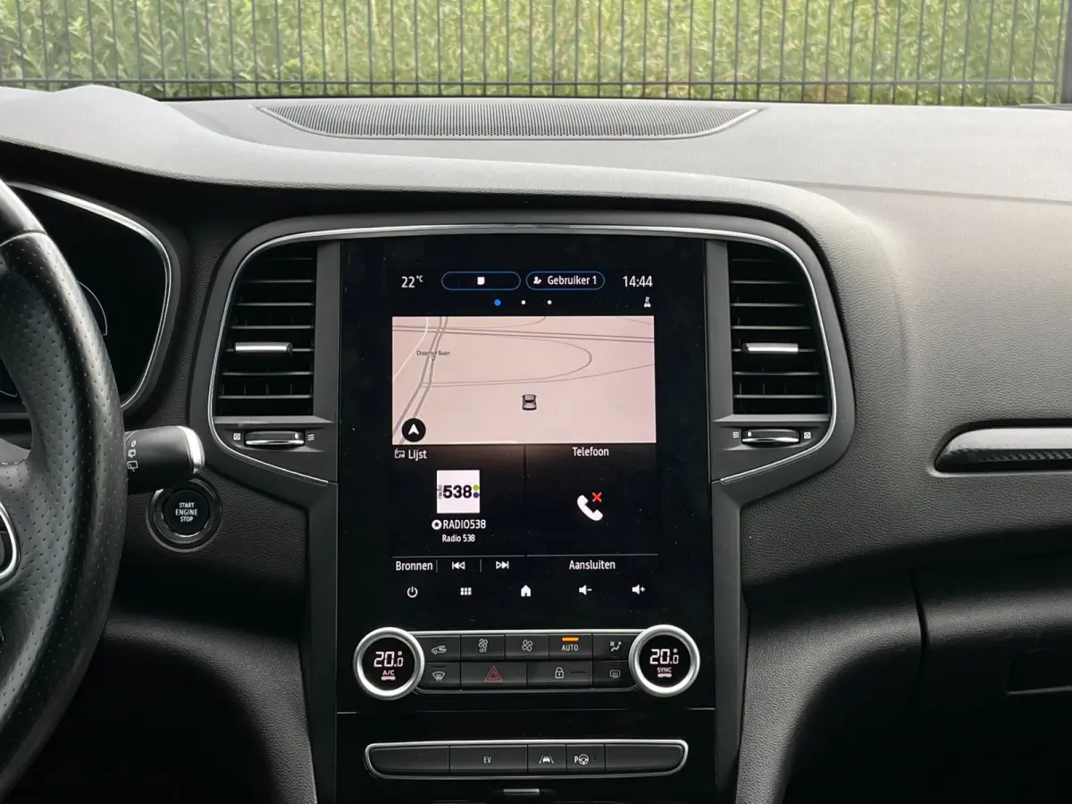 1.6 Plug-In Hybrid 160 R.S. Line | Camera | PDC | Keyless |