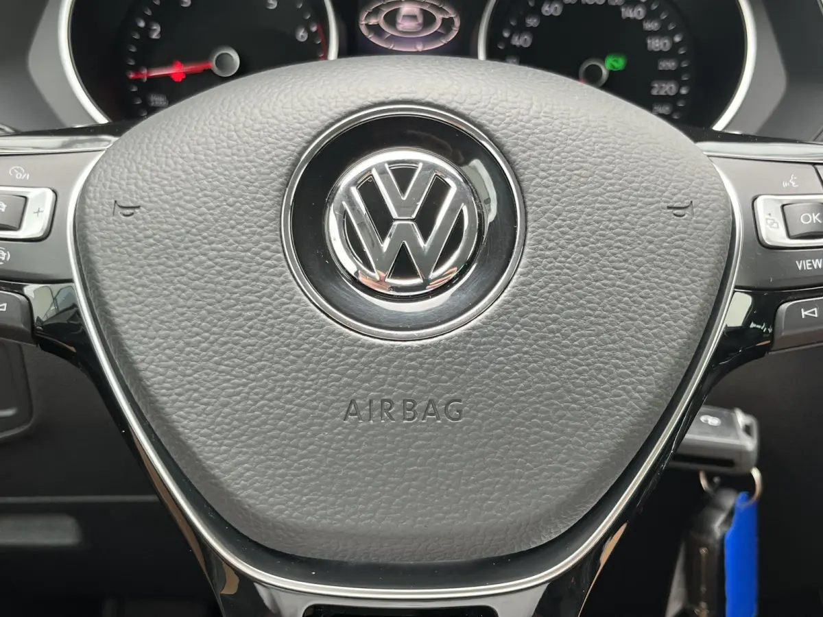 1.5 TSI ACT R-Line | Navi/Adapt.Cruise/Clima/Stoelverw./Elektr.Wegklapbare TrekhaakR-Line Exterieur