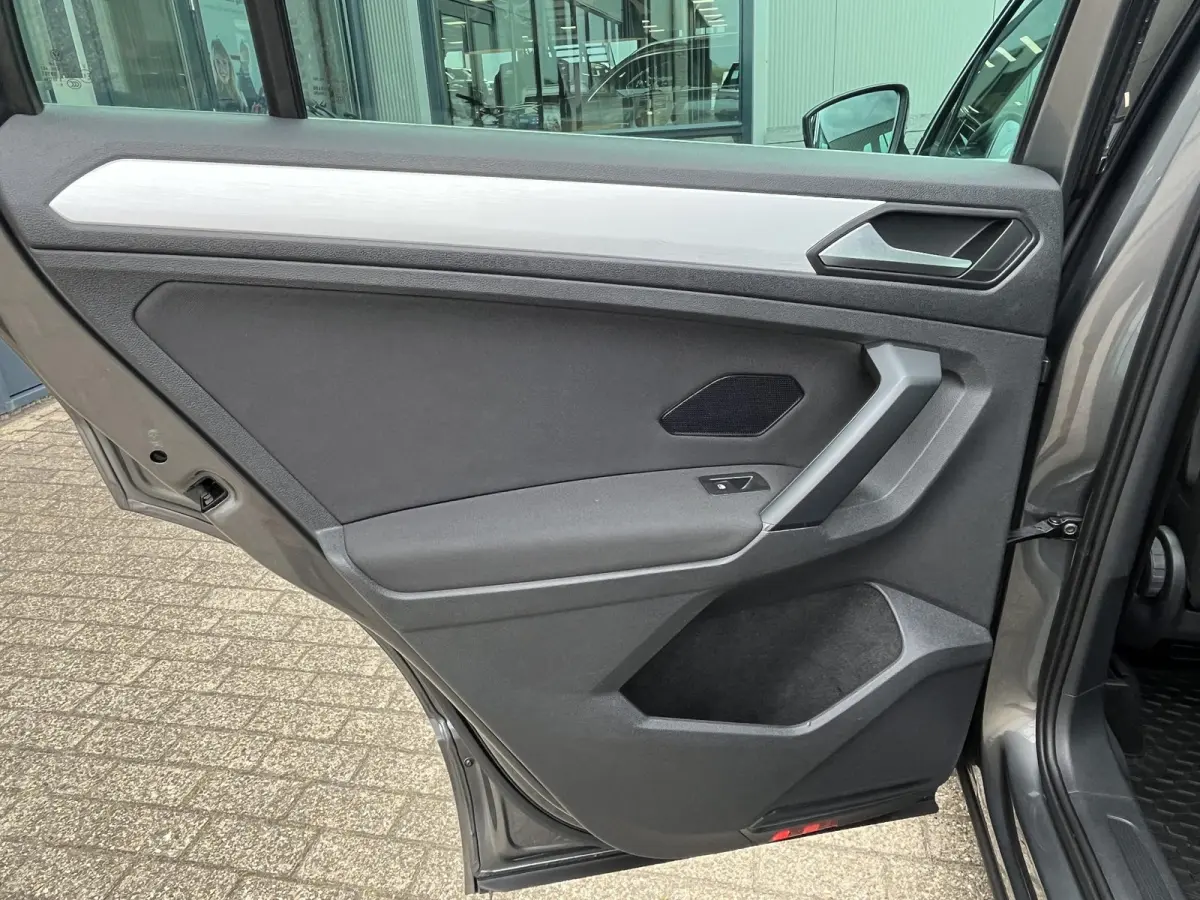 1.5 TSI ACT R-Line | Navi/Adapt.Cruise/Clima/Stoelverw./Elektr.Wegklapbare TrekhaakR-Line Exterieur