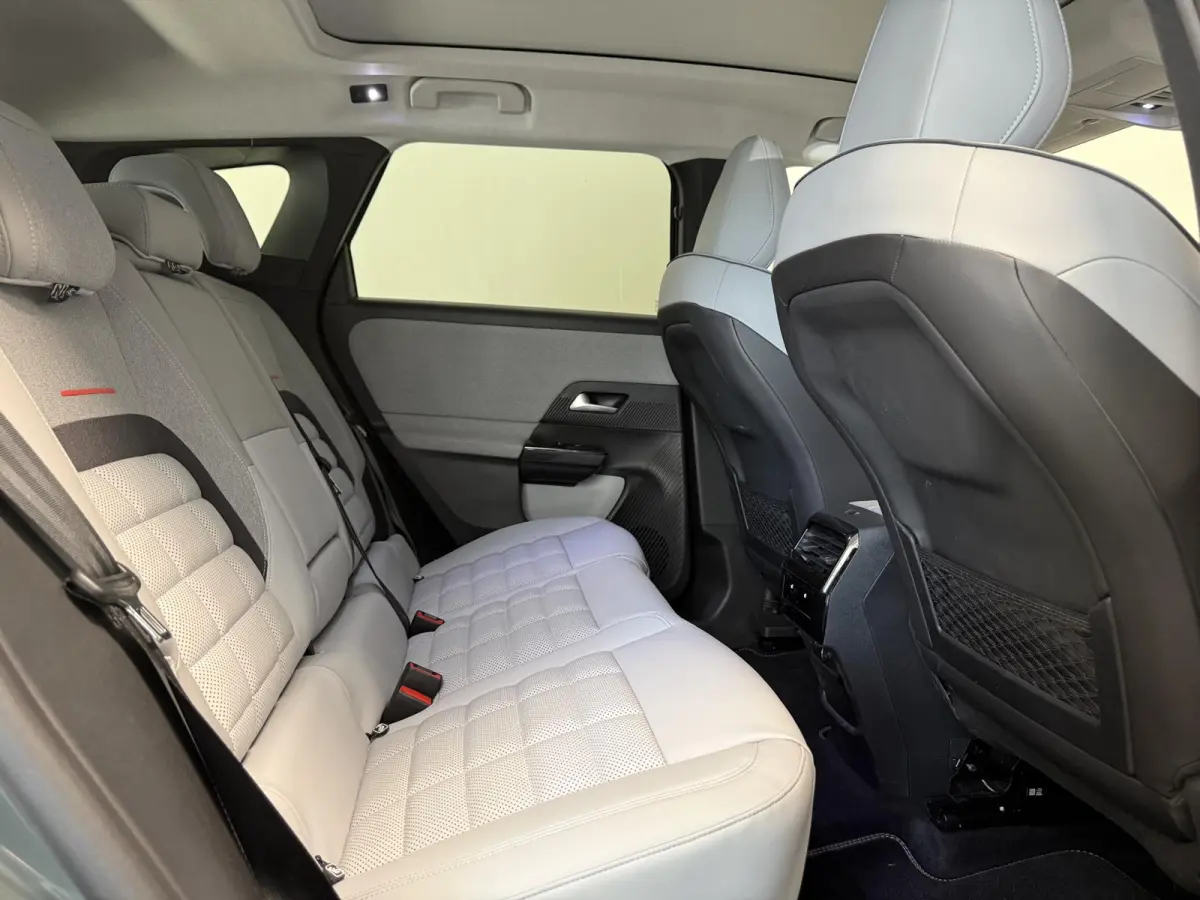 Automaat Hybrid 145 Max | Hoge instap l  Automaat | Climate Control | Voorstoelen & Stuurwiel Verwarmd | 360 Camera | Navigatie | Apple Carplay / Android Auto