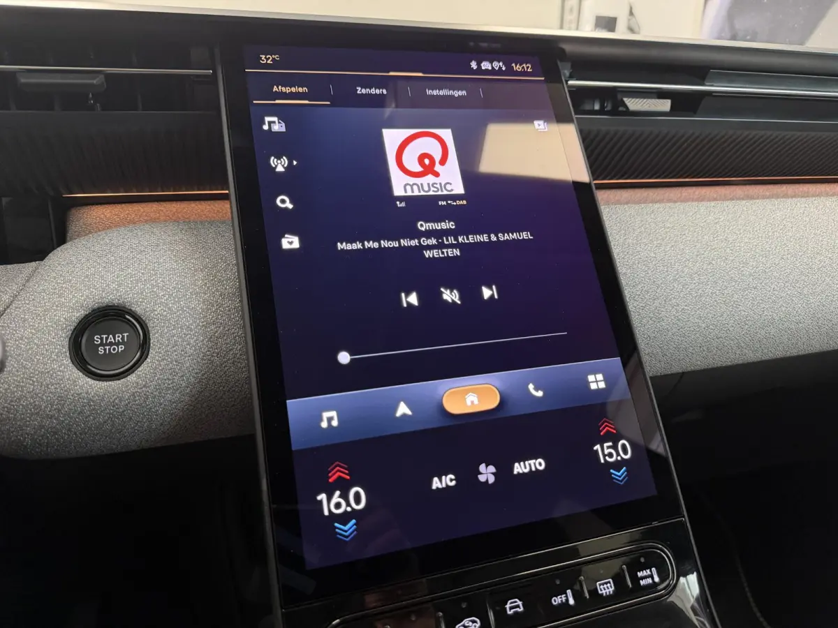 Automaat Hybrid 145 Max | Hoge instap l  Automaat | Climate Control | Voorstoelen & Stuurwiel Verwarmd | 360 Camera | Navigatie | Apple Carplay / Android Auto