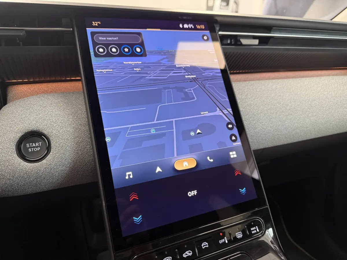 Automaat Hybrid 145 Max | Hoge instap l  Automaat | Climate Control | Voorstoelen & Stuurwiel Verwarmd | 360 Camera | Navigatie | Apple Carplay / Android Auto