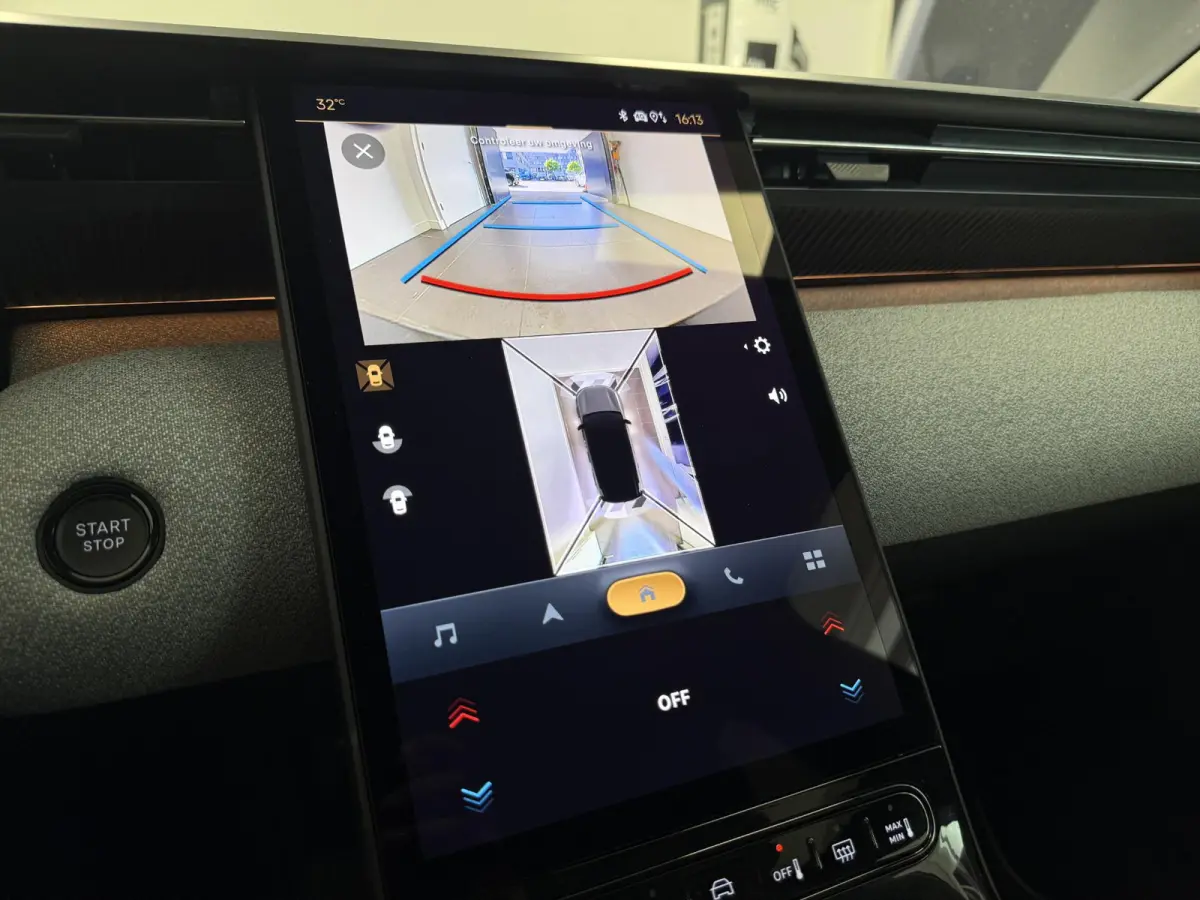 Automaat Hybrid 145 Max | Hoge instap l  Automaat | Climate Control | Voorstoelen & Stuurwiel Verwarmd | 360 Camera | Navigatie | Apple Carplay / Android Auto