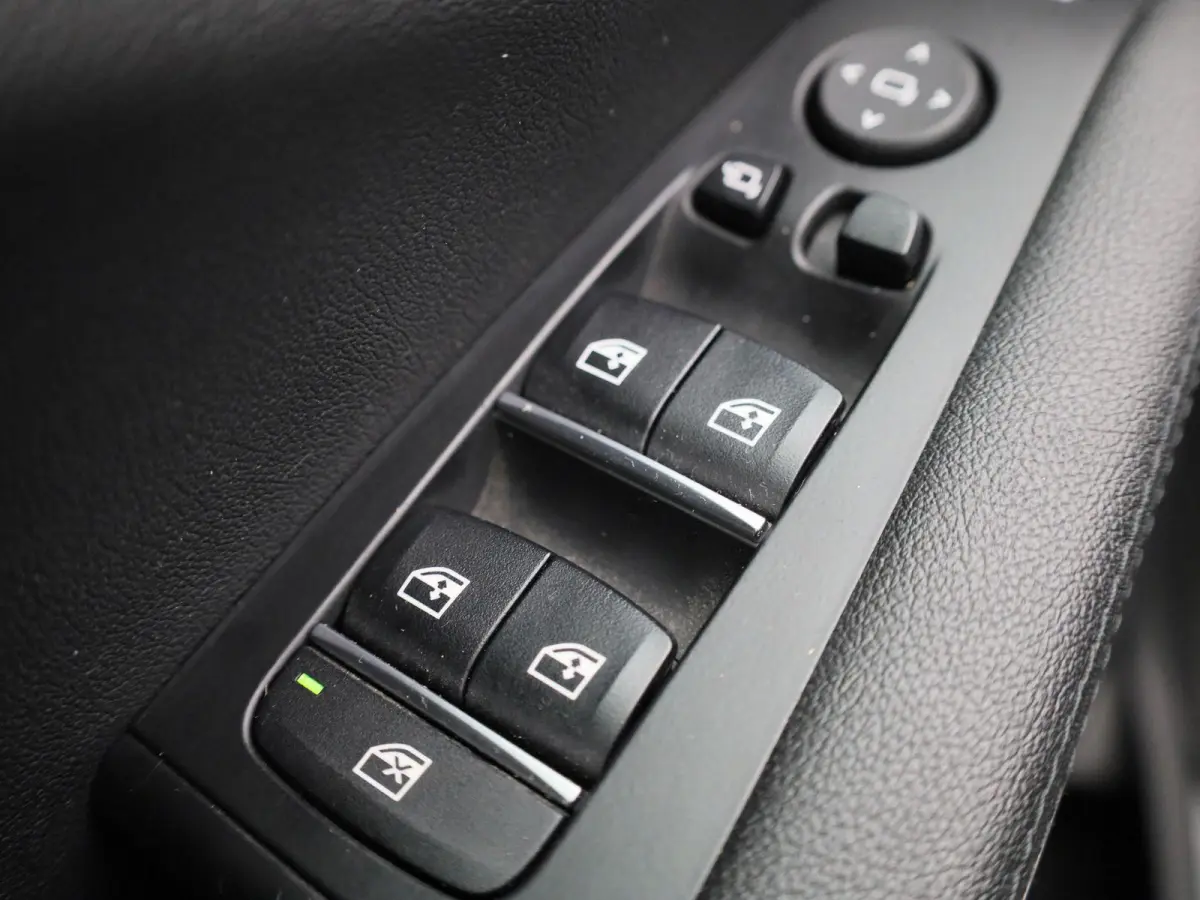 xDrive45e High Executive | Automaat | Trekhaak | Luchtvering | Memory Seats | Sfeer verlichting | Virtual Cockpit | Leder  |Navigatie | Stoel verwarming | DAB | Camera | Adaptive cruise | Cl