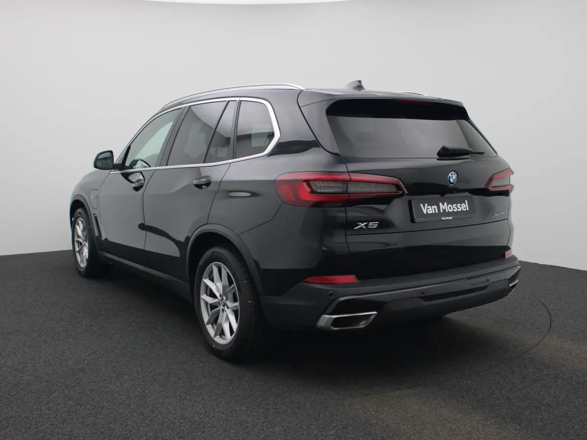 xDrive45e High Executive | Automaat | Trekhaak | Luchtvering | Memory Seats | Sfeer verlichting | Virtual Cockpit | Leder  |Navigatie | Stoel verwarming | DAB | Camera | Adaptive cruise | Cl