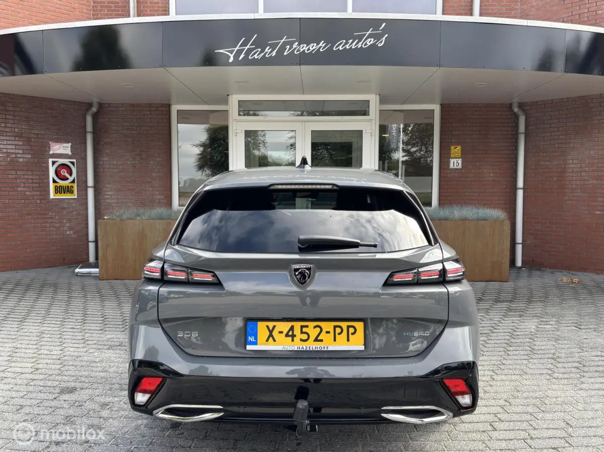 1.6 Plug-in Hybrid 180 Allure | Stoelverwarming | Clima | Trekhaak | Led Koplampen | Cruise | Navi |