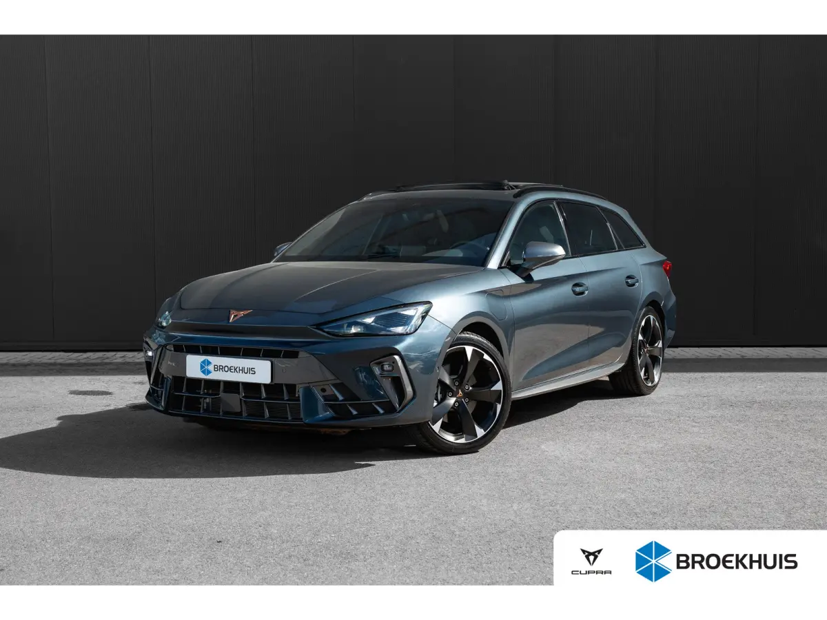 1.5 e-Hybrid 204pk Business | Panoramadak | Camera | Adaptive Cruise | 18"