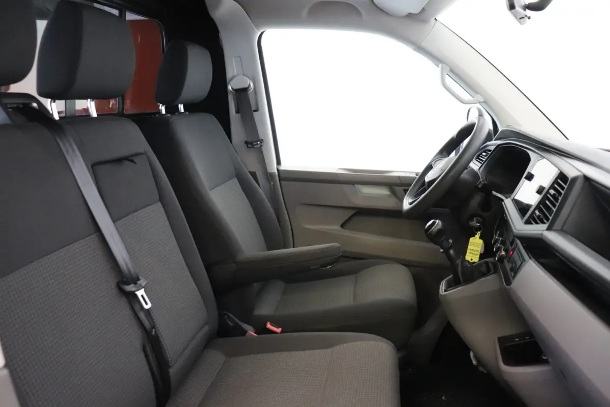 2.0 TDI EURO 6 - Airco - Navi - PDC - €13.950,- Excl.