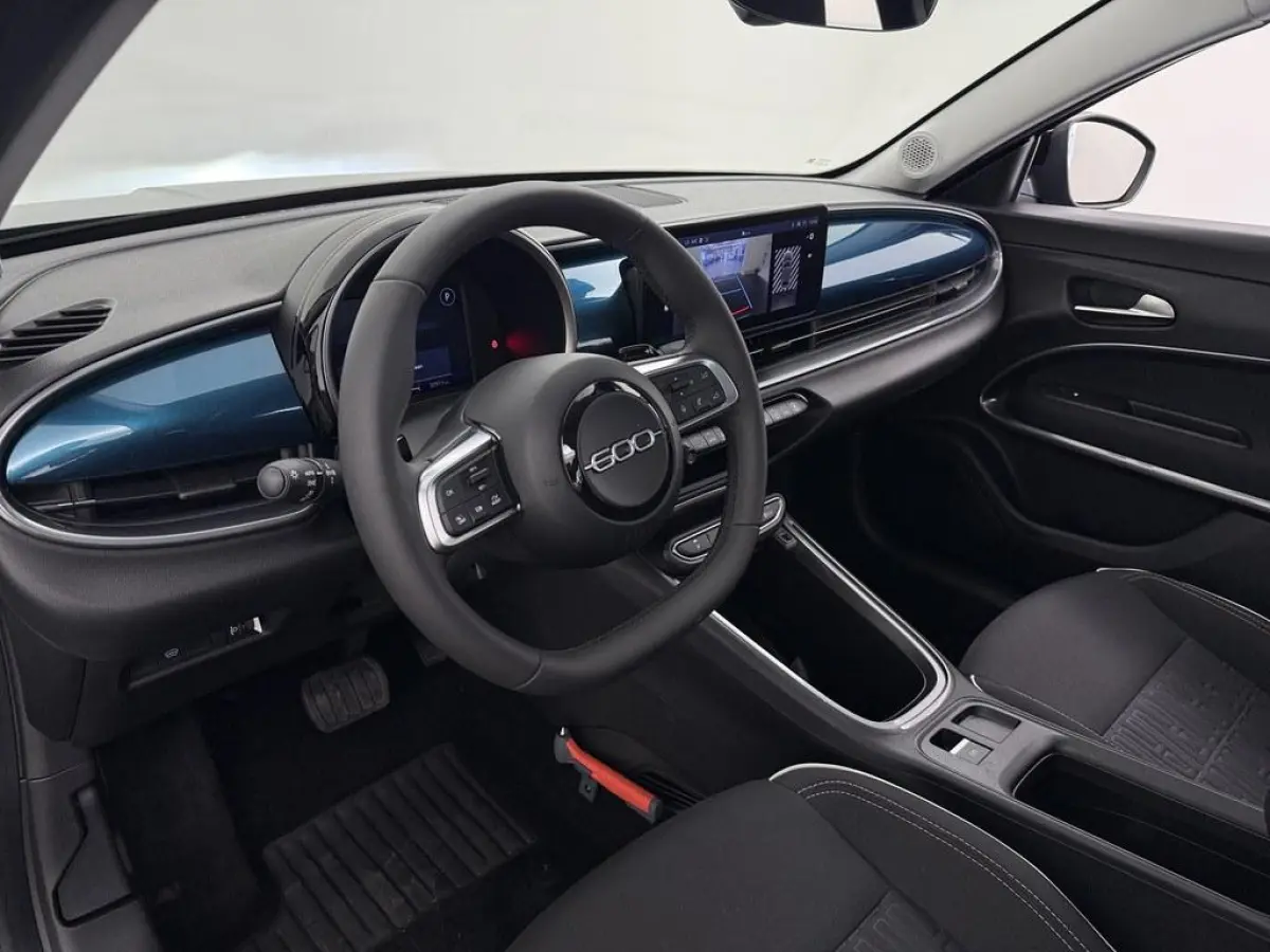 1.2T Hybrid 110pk Automaat Urban Stoelverw./Camera /Nav/Ecc/Stylepack/Keyless