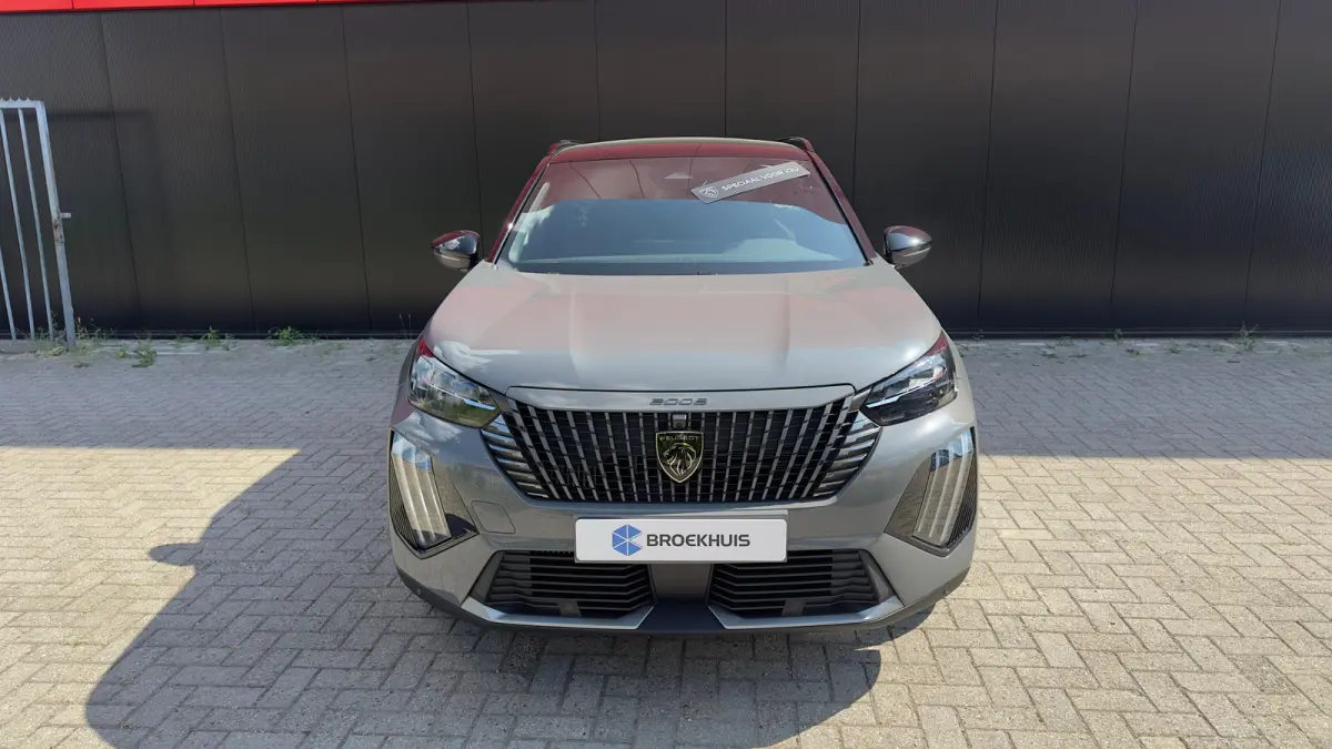 GT | Active Safety Brake met camera en radar (automatisch noodremsysteem) met Distance Alert (waarschuwing dreigende aanrijding) | Advanced Active Safety Brake met camera en radar | Climate 