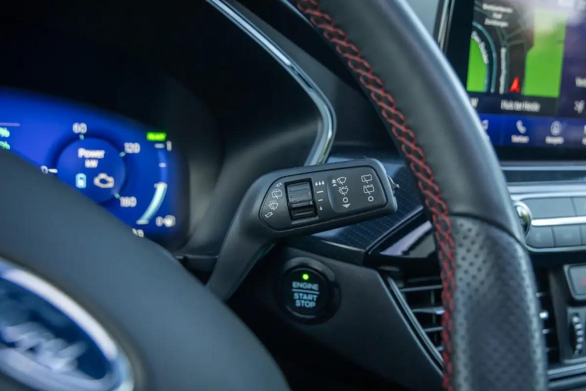 Plug-In Hybrid ST-Line X | Black-Pack | Panoramadak | AGR-stoelen | Head-up | Adaptive cruise. | Adaptive LED