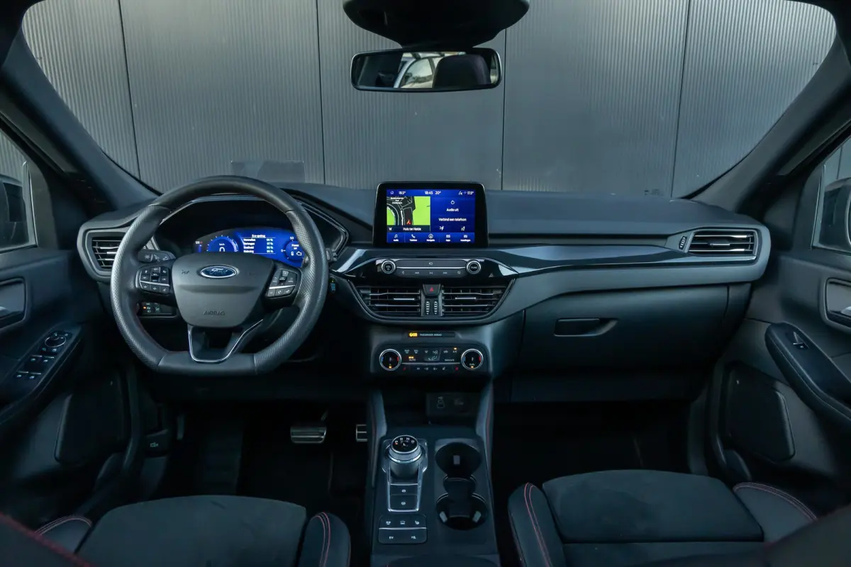 Plug-In Hybrid ST-Line X | Black-Pack | Panoramadak | AGR-stoelen | Head-up | Adaptive cruise. | Adaptive LED