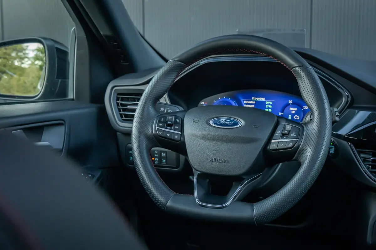 Plug-In Hybrid ST-Line X | Black-Pack | Panoramadak | AGR-stoelen | Head-up | Adaptive cruise. | Adaptive LED