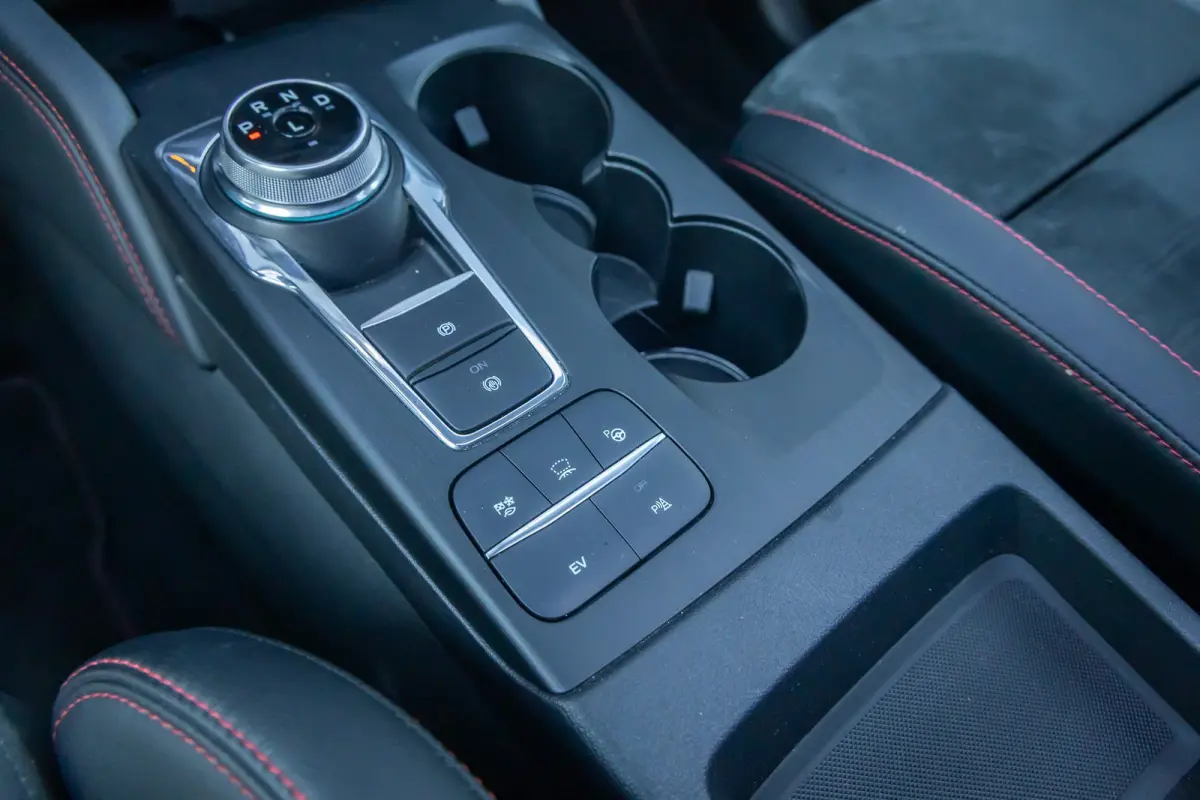 Plug-In Hybrid ST-Line X | Black-Pack | Panoramadak | AGR-stoelen | Head-up | Adaptive cruise. | Adaptive LED