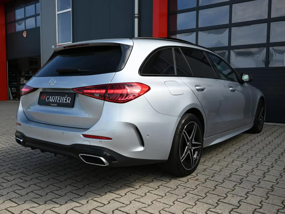 300 e AMG Line 313PK | Pano | Luchtvering | Air-Balance | MBUX | Burmester | Night Pakket | Ambient+ | Laser Led | Massage | Stoelventilatie & Verwarming | Stuurwielverwarming | Head-Up | Tr