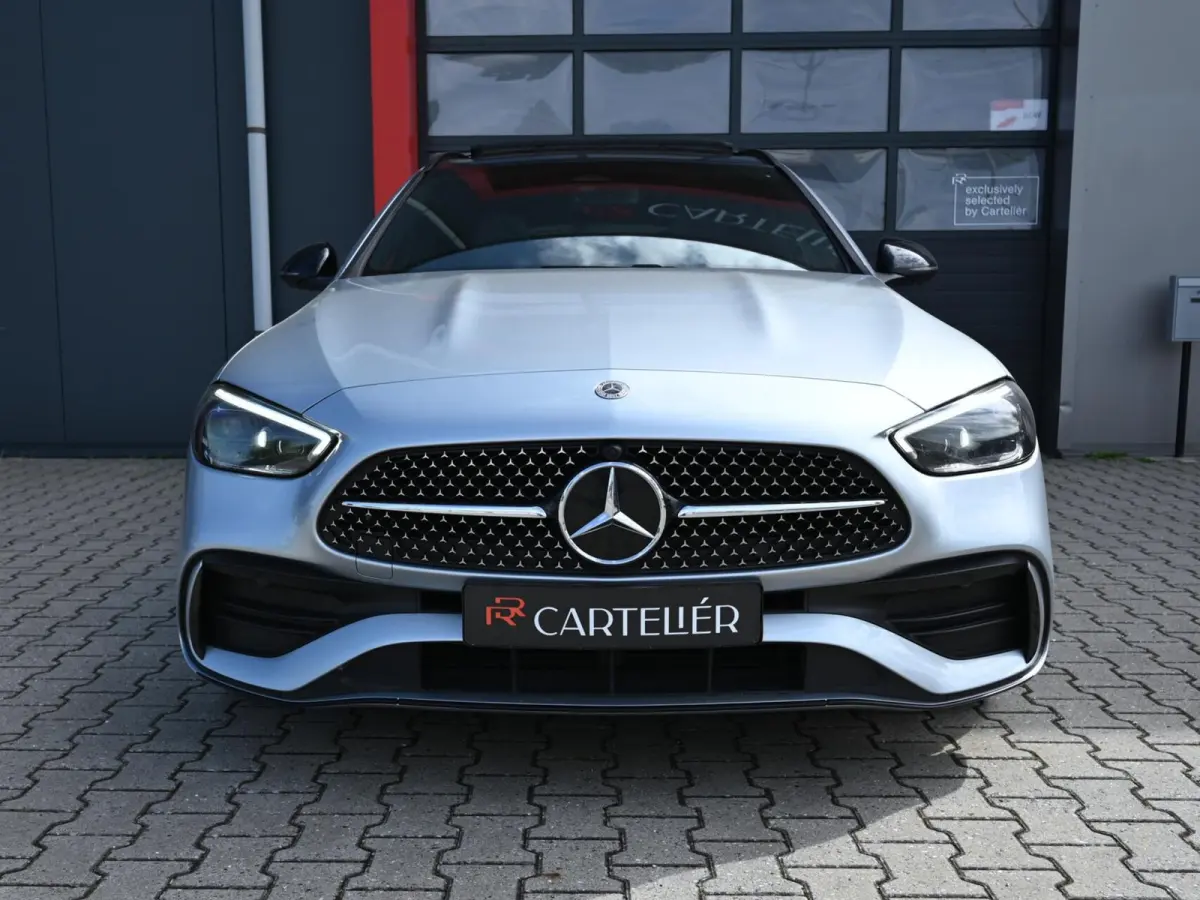 300 e AMG Line 313PK | Pano | Luchtvering | Air-Balance | MBUX | Burmester | Night Pakket | Ambient+ | Laser Led | Massage | Stoelventilatie & Verwarming | Stuurwielverwarming | Head-Up | Tr