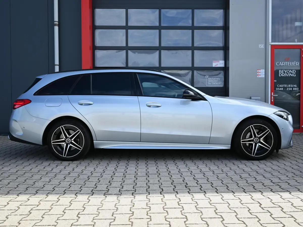 300 e AMG Line 313PK | Pano | Luchtvering | Air-Balance | MBUX | Burmester | Night Pakket | Ambient+ | Laser Led | Massage | Stoelventilatie & Verwarming | Stuurwielverwarming | Head-Up | Tr