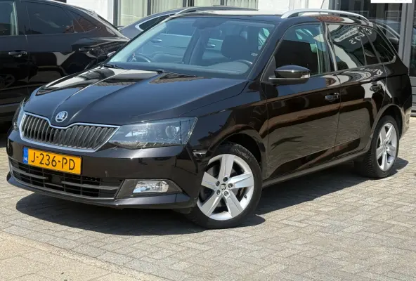 1.2 TSI Style, Trekhaak,Stoelverwarming,Cruise control,Climate control,L.M. Velgen