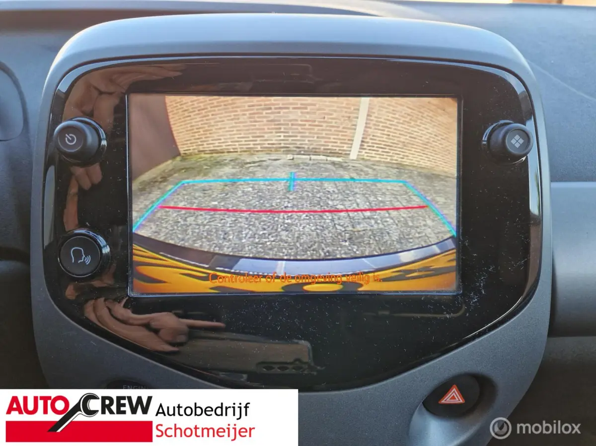 1.0 VVT-i X-clusiv voorzien van vouwdak
