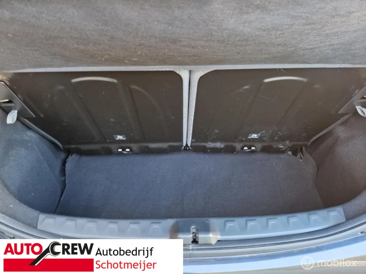 1.0 VVT-i X-clusiv voorzien van vouwdak
