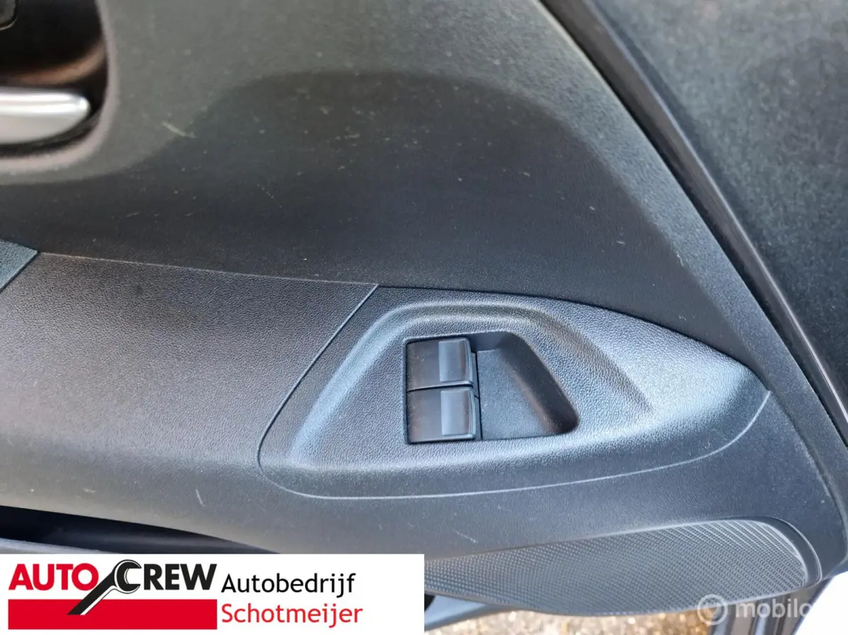 1.0 VVT-i X-clusiv voorzien van vouwdak