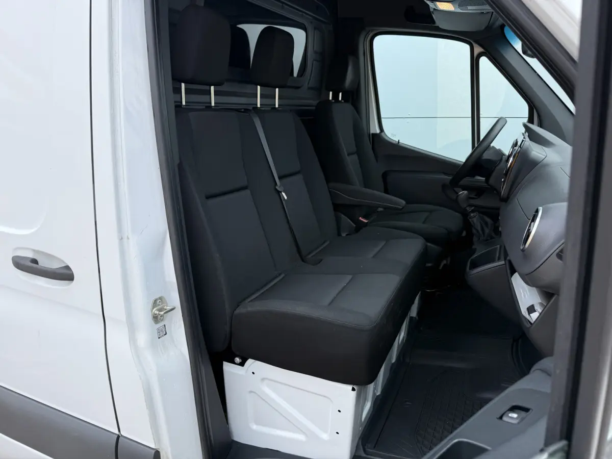 319 3.0 V6 L2H2 10-Inch MBUX Navigatie Climate Control Cruise Control 3,5 Trekhaak Oprijplaat
