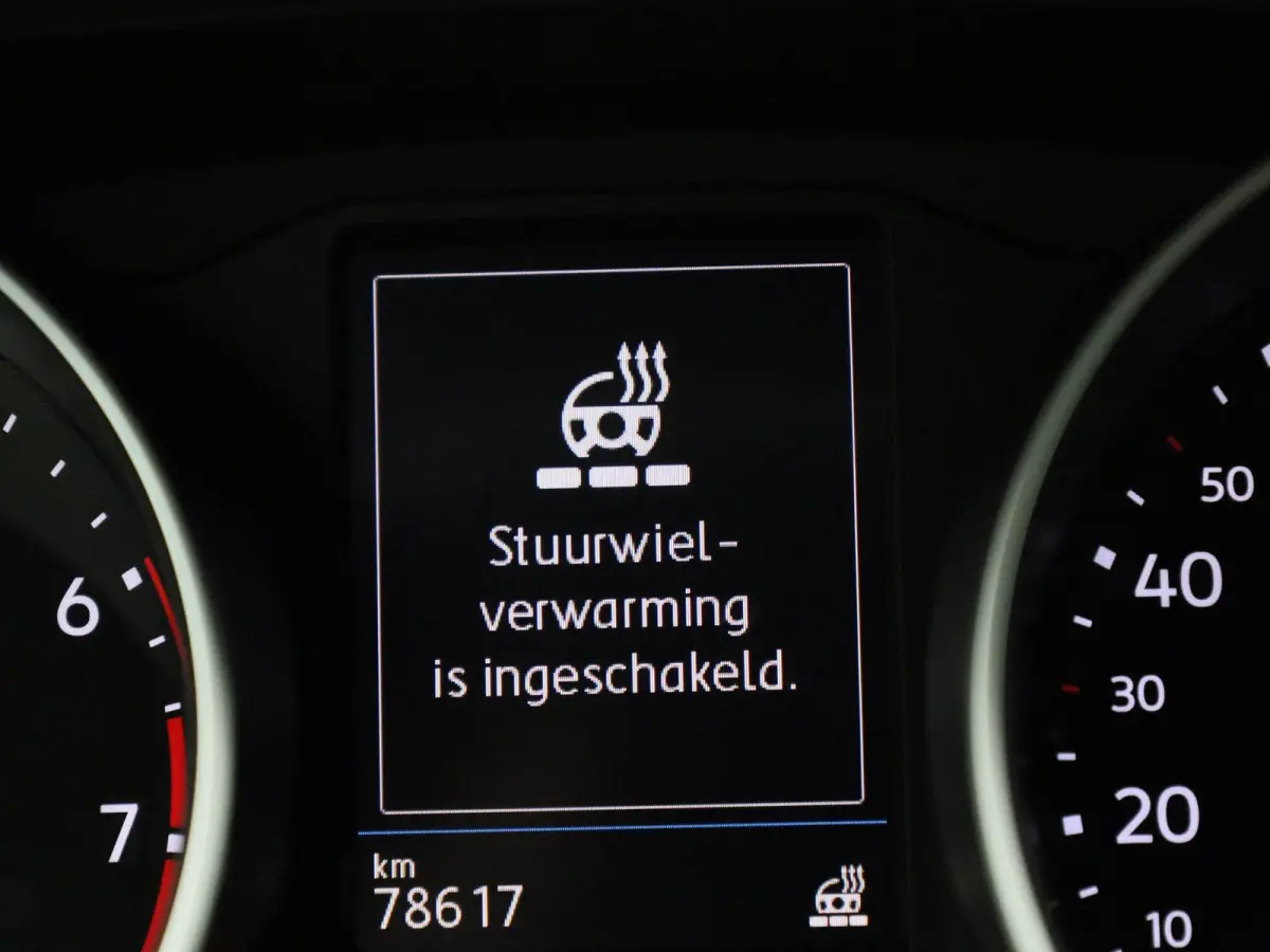 1.5 TSI Life | Automaat | LMV | Climate control | Camera | Stoel/Stuur verwarming | Navigatie | Bluetooth | Adaptive cruise | Parkeer sensoren | Apple carplay | Virtual cockpit | Trekhaak