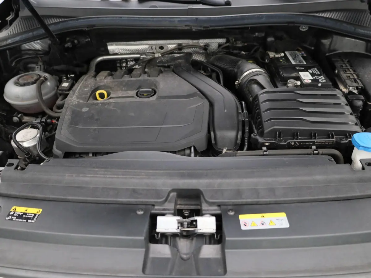 1.5 TSI Life | Automaat | LMV | Climate control | Camera | Stoel/Stuur verwarming | Navigatie | Bluetooth | Adaptive cruise | Parkeer sensoren | Apple carplay | Virtual cockpit | Trekhaak