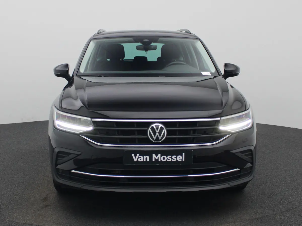 1.5 TSI Life | Automaat | LMV | Climate control | Camera | Stoel/Stuur verwarming | Navigatie | Bluetooth | Adaptive cruise | Parkeer sensoren | Apple carplay | Virtual cockpit | Trekhaak