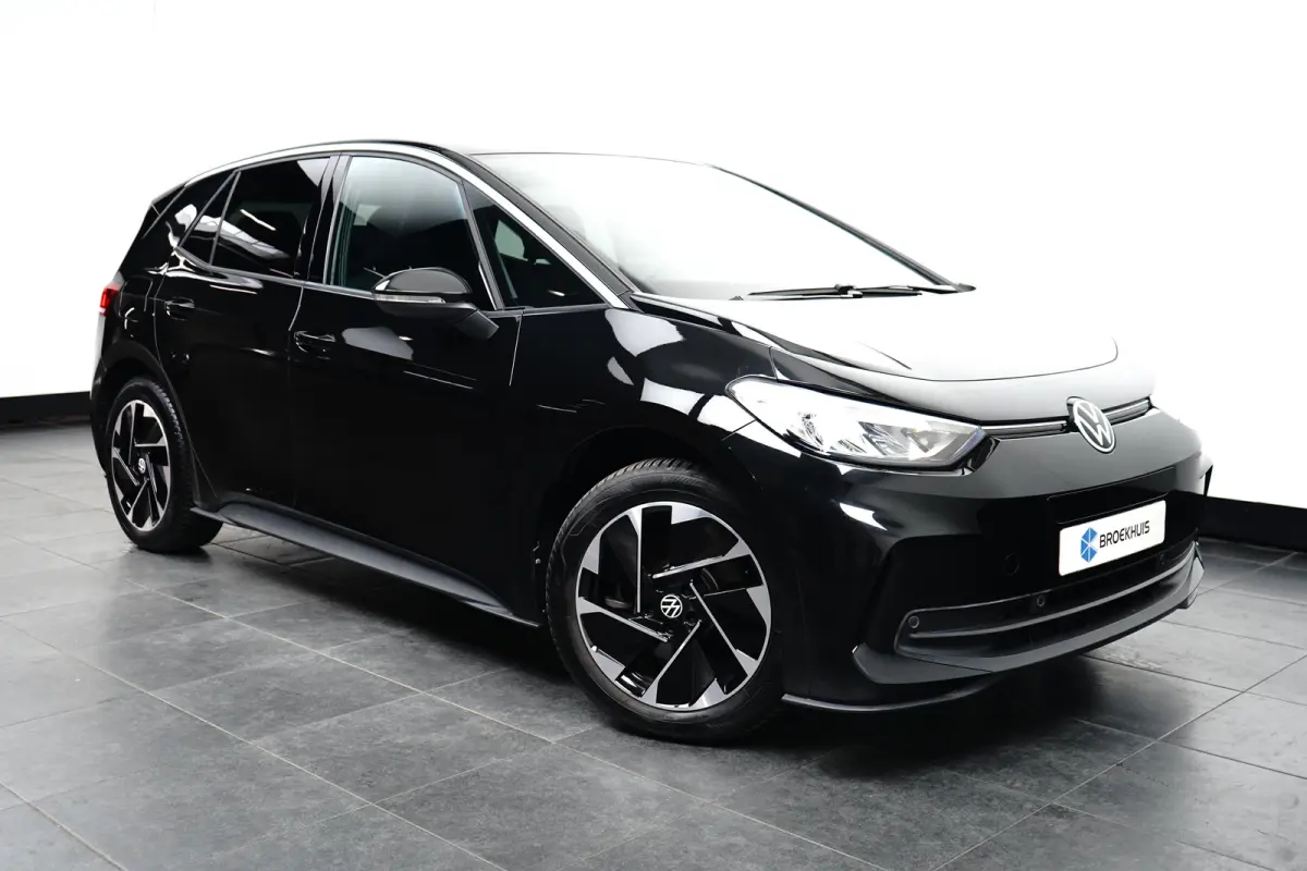 52KWH 170PK Pure Business SOH 99,68% | STOEL + STUURVERW. | CAMERA | APP. CONNECT | ADAPT. CRUISE | CLIMATE CONTROL | FULL LED