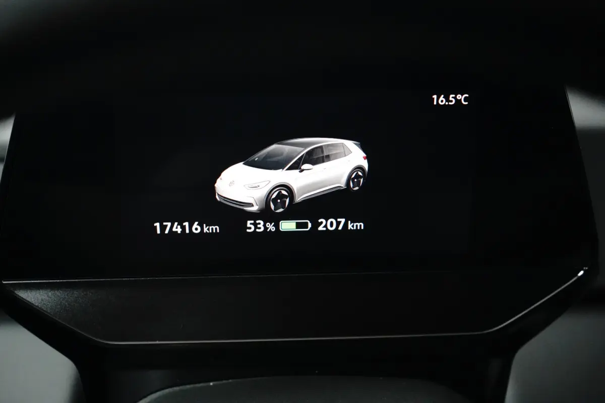 52KWH 170PK Pure Business SOH 99,68% | STOEL + STUURVERW. | CAMERA | APP. CONNECT | ADAPT. CRUISE | CLIMATE CONTROL | FULL LED