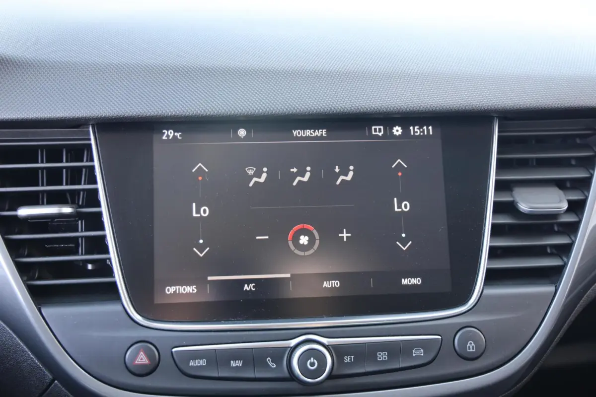 1.2 Turbo Elegance|Camera|Navi|Apple carplay/Android auto|Cruise control|