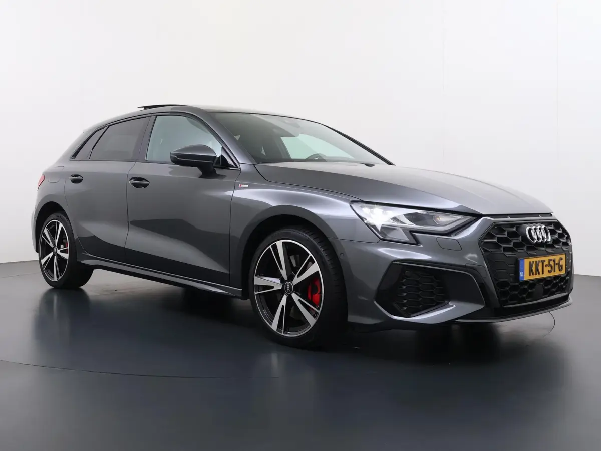 45 TFSI e S edition Competition VAN: 34.900,- VOOR: 30.877,- UW HERFSTVOORDEEL: 4.023,- 245 PK PHEV |  3x S LINE | PANORAMADAK | KEYLESS GO & START | BLACK OPTIC PAKKET | STOELVERWARMING | A