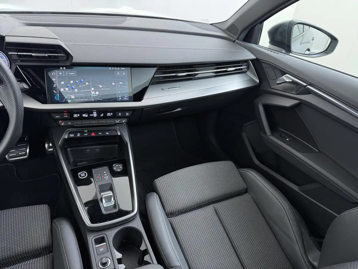 45 TFSI e S edition Competition VAN: 34.900,- VOOR: 30.877,- UW HERFSTVOORDEEL: 4.023,- 245 PK PHEV |  3x S LINE | PANORAMADAK | KEYLESS GO & START | BLACK OPTIC PAKKET | STOELVERWARMING | A