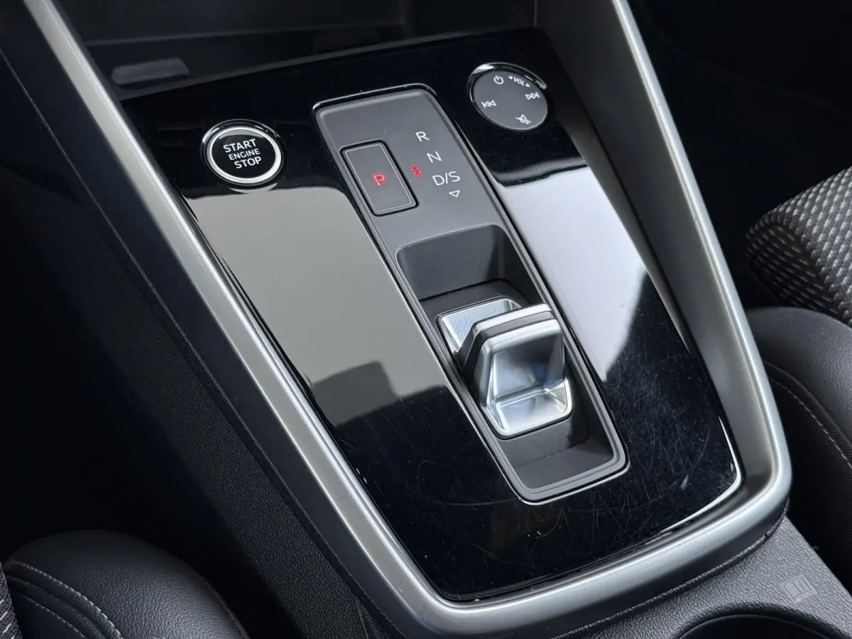 45 TFSI e S edition Competition VAN: 34.900,- VOOR: 30.877,- UW HERFSTVOORDEEL: 4.023,- 245 PK PHEV |  3x S LINE | PANORAMADAK | KEYLESS GO & START | BLACK OPTIC PAKKET | STOELVERWARMING | A