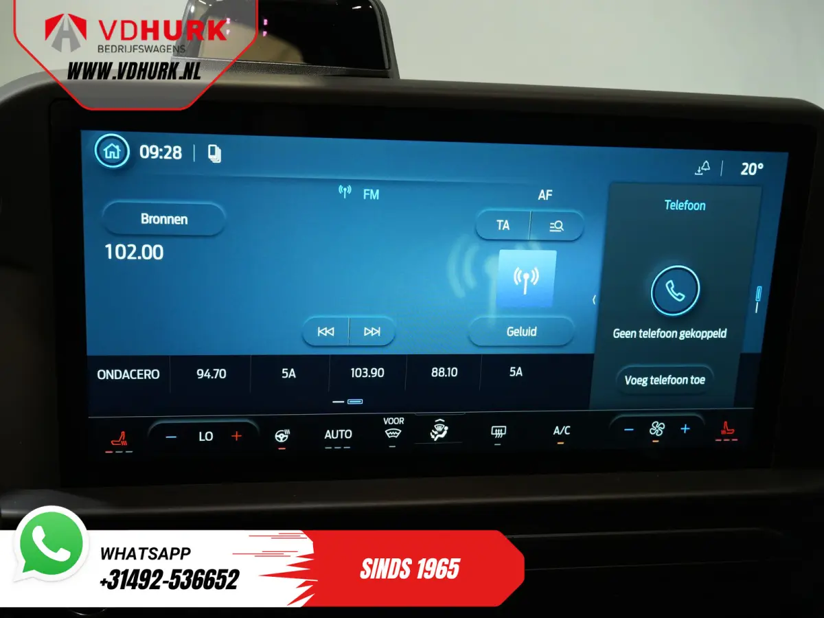 Trend 71kWh 360 km WLTP (Excl. BTW/Incl. BPM) LED/ Standkachel/ Stoelverw./ Stuurverw./ Carplay/ 9 P/ 9 Persoons/ Combi/ Climate/ Camera/ PDC/ Cruise