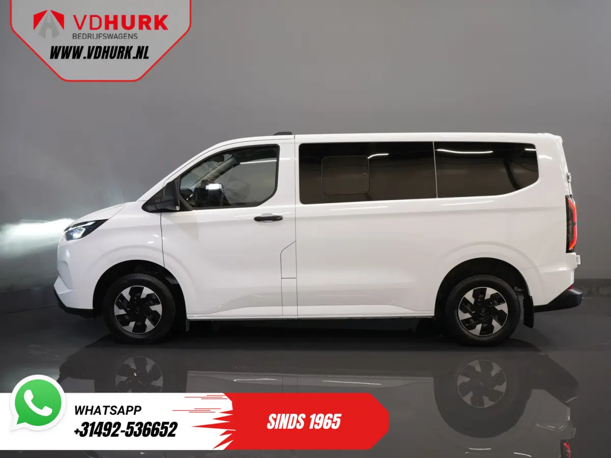 Trend 71kWh 360 km WLTP (Excl. BTW/Incl. BPM) LED/ Standkachel/ Stoelverw./ Stuurverw./ Carplay/ 9 P/ 9 Persoons/ Combi/ Climate/ Camera/ PDC/ Cruise