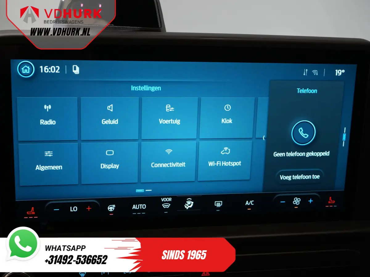 Trend 71kWh 360 km WLTP (Excl. BTW/Incl. BPM) LED/ Standkachel/ Stoelverw./ Stuurverw./ Carplay/ 9 P/ 9 Persoons/ Combi/ Climate/ Camera/ PDC/ Cruise